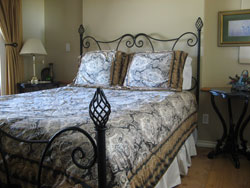 Suite Bedroom with Queen Bed